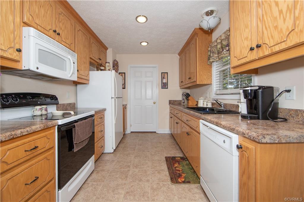 Laurel Rd, South Chesterfield, VA 23803