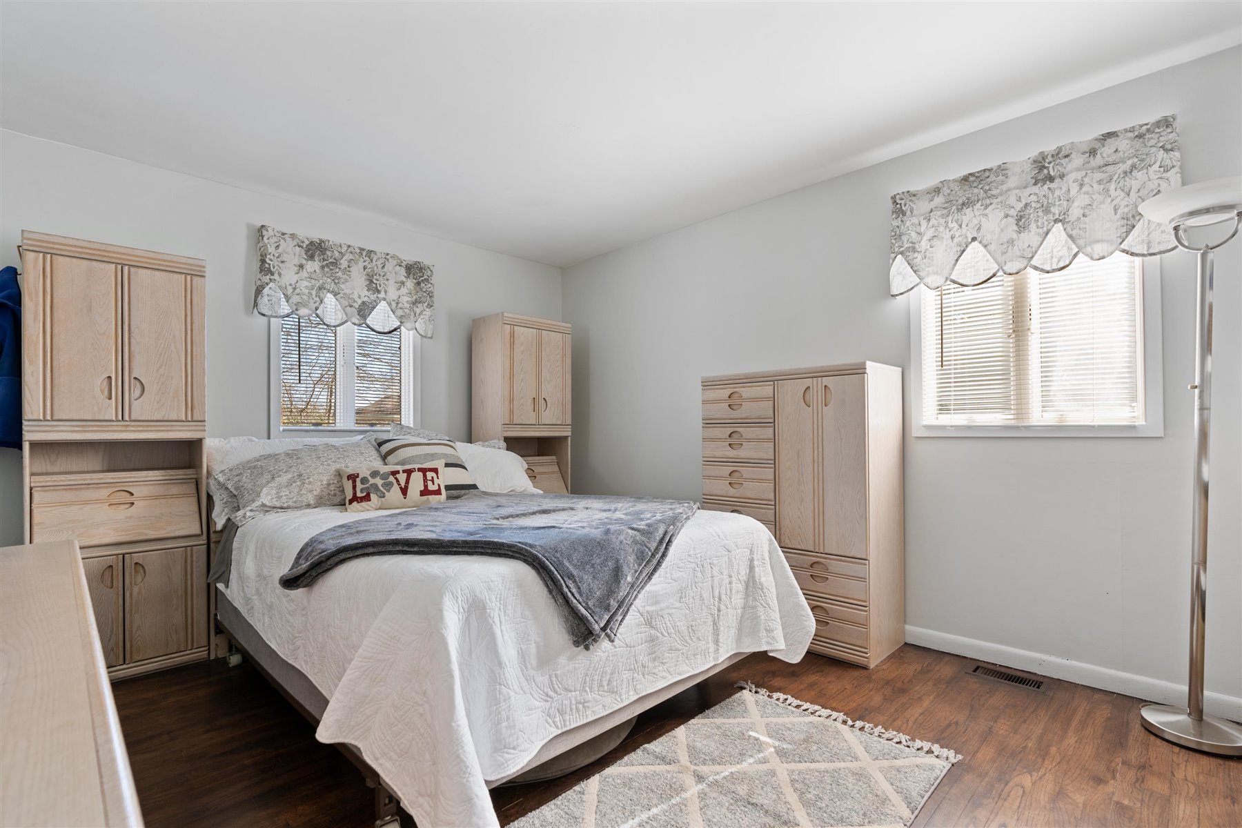 Bridle Way, Oakdale, NY 11769 #1