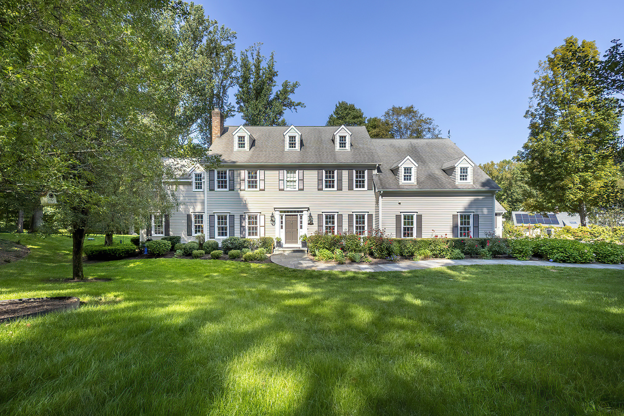 Spacious Retreat with Pool