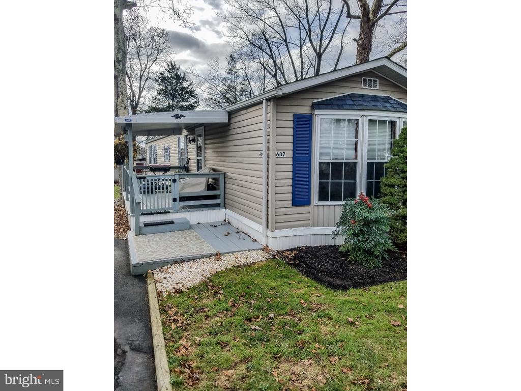 Willow Dr, Green Lane, PA 18054 #1