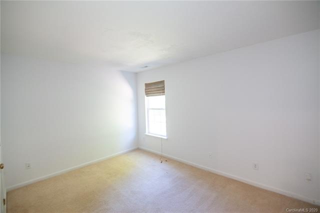 Avalon Forest Ln, Charlotte, NC 28269
