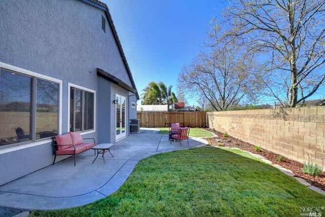Schooner Ridge Ct, Dixon, CA 95620 #1