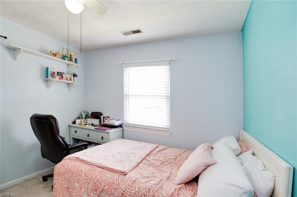 Legare Ln, Virginia Beach, VA 23464