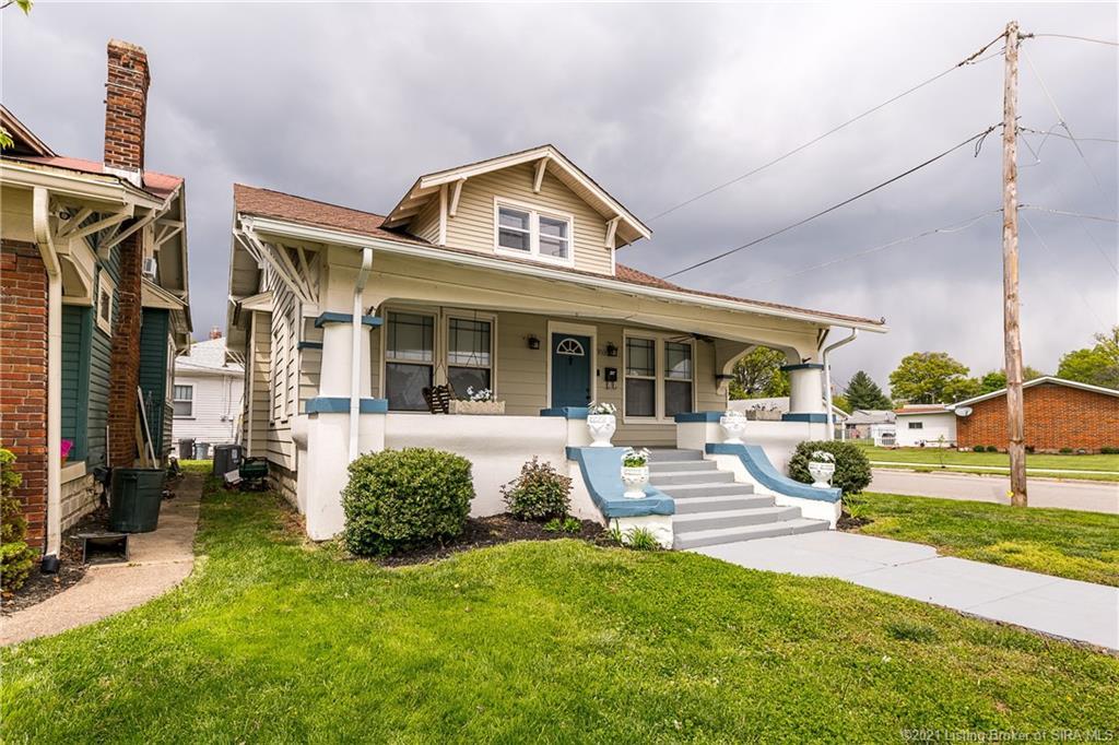 Chestnut St, Jeffersonville, IN 47130 #1