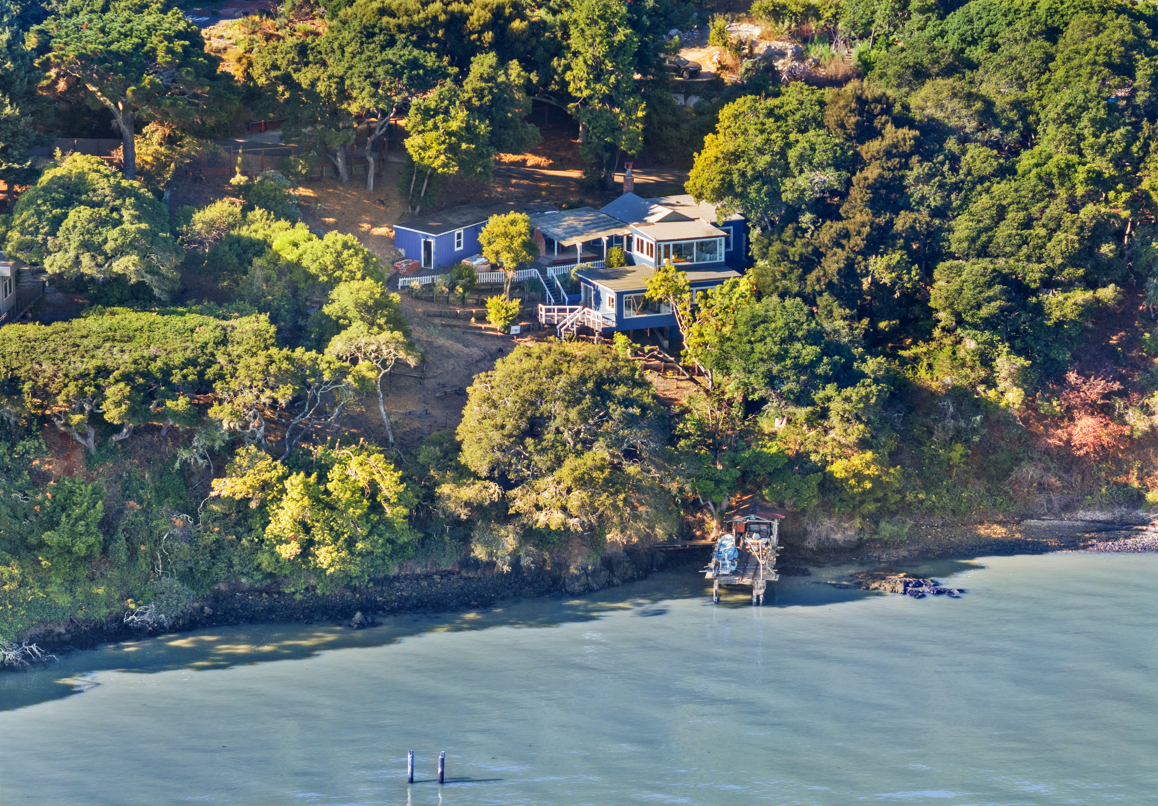 Stunning Waterfront Opportunity in Coveted Tiburon