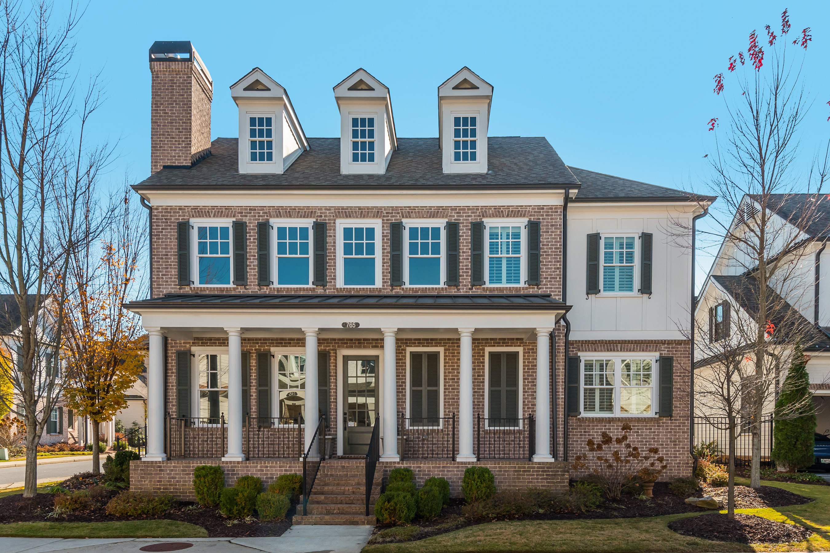 Beautiful Home in Sought-after East of Main in Downtown Alpharetta