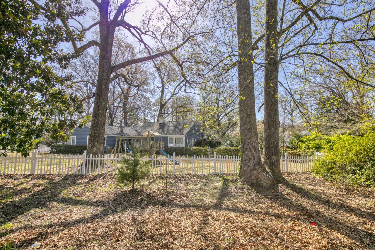 Clifton Ave, Kilmarnock, VA 22482 #1