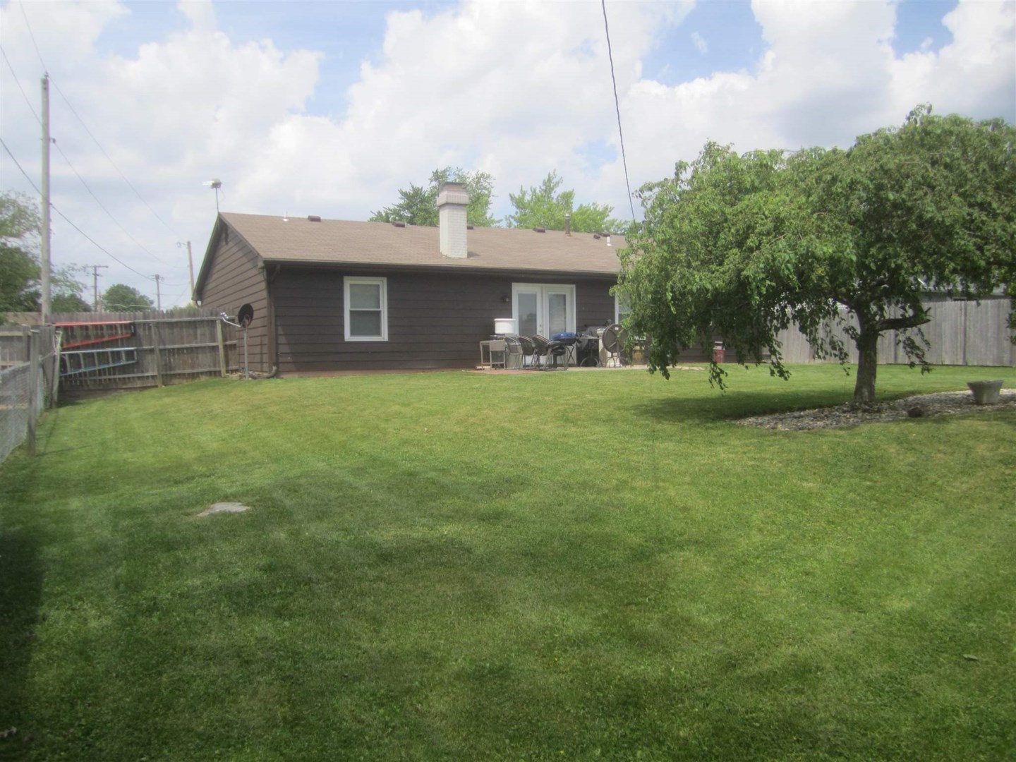 Peartree Ln, Fort Wayne, IN 46825
