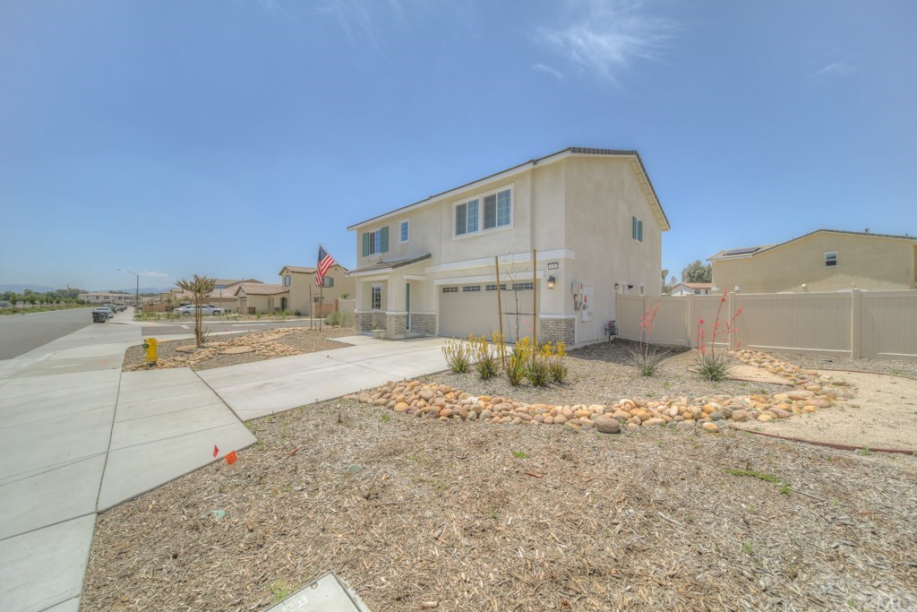 Avenida Del Rio , San Jacinto, CA 92582 #1