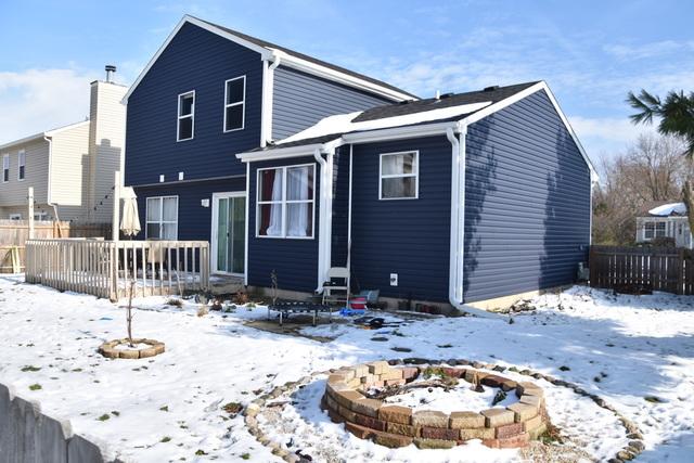 Carl Dr, Round Lake Beach, IL 60073