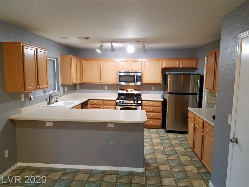 Highland Gardens Dr, North Las Vegas, NV 89031