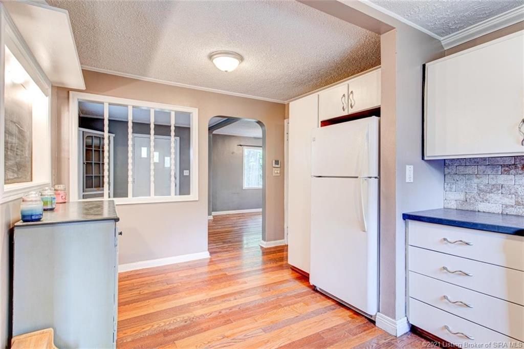 Hale Rd, Clarksville, IN 47129 #1