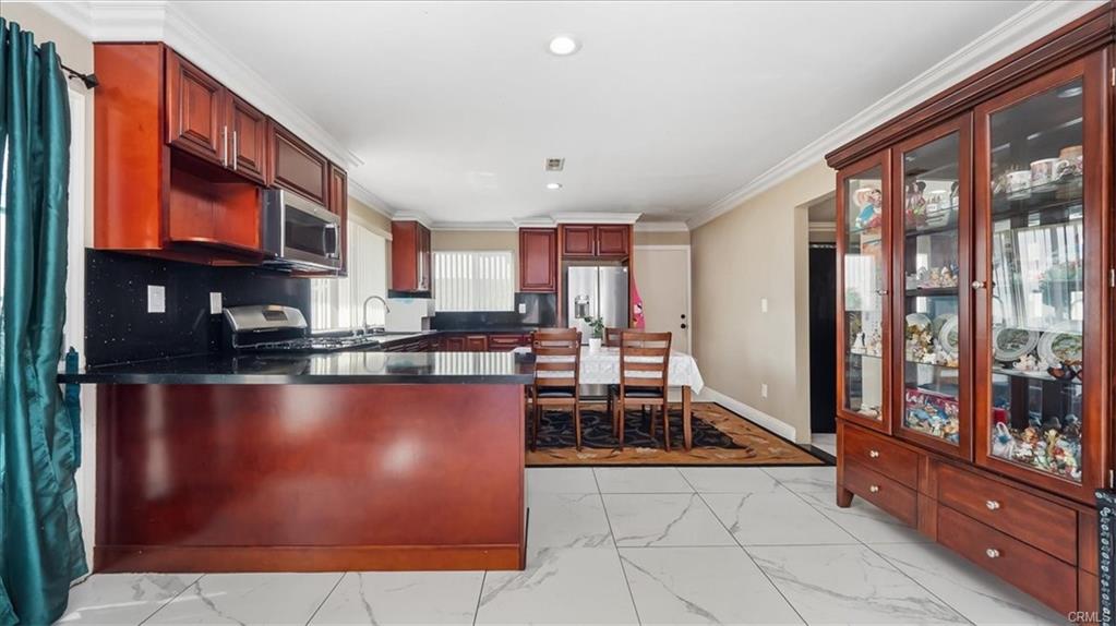 1249 Marion Ave, San Bernardino, CA 92407