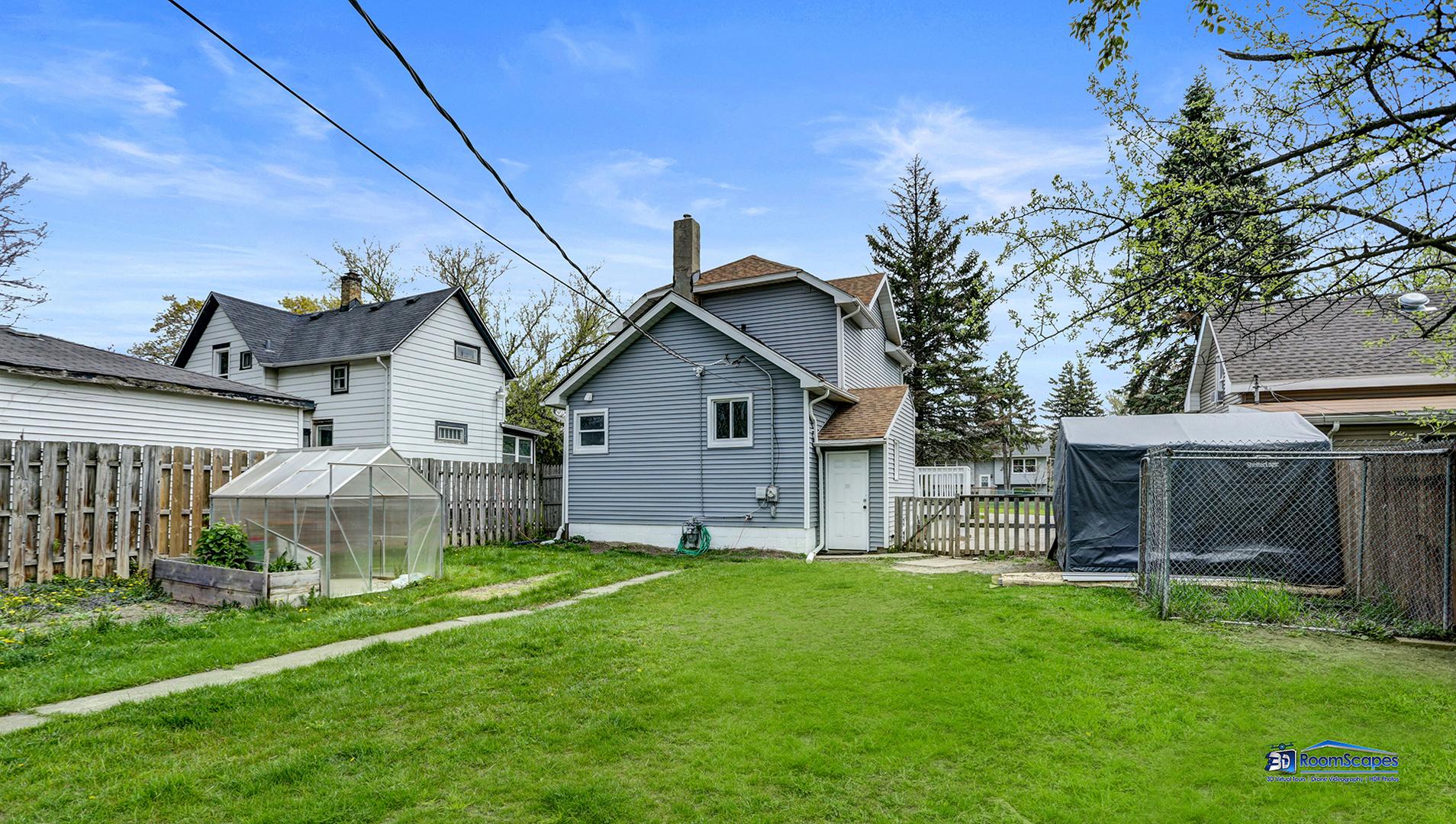 Gilead Ave, Zion, IL 60099