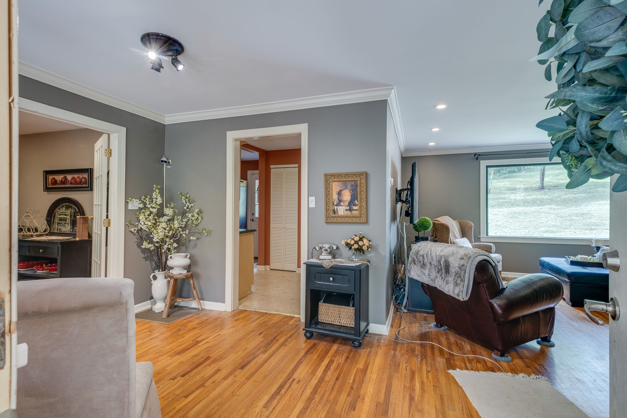 Hitt Ln, Goodlettsville, TN 37072 #1