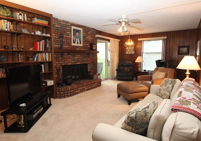 Coventry Dr, Muncie, IN 47304 #1