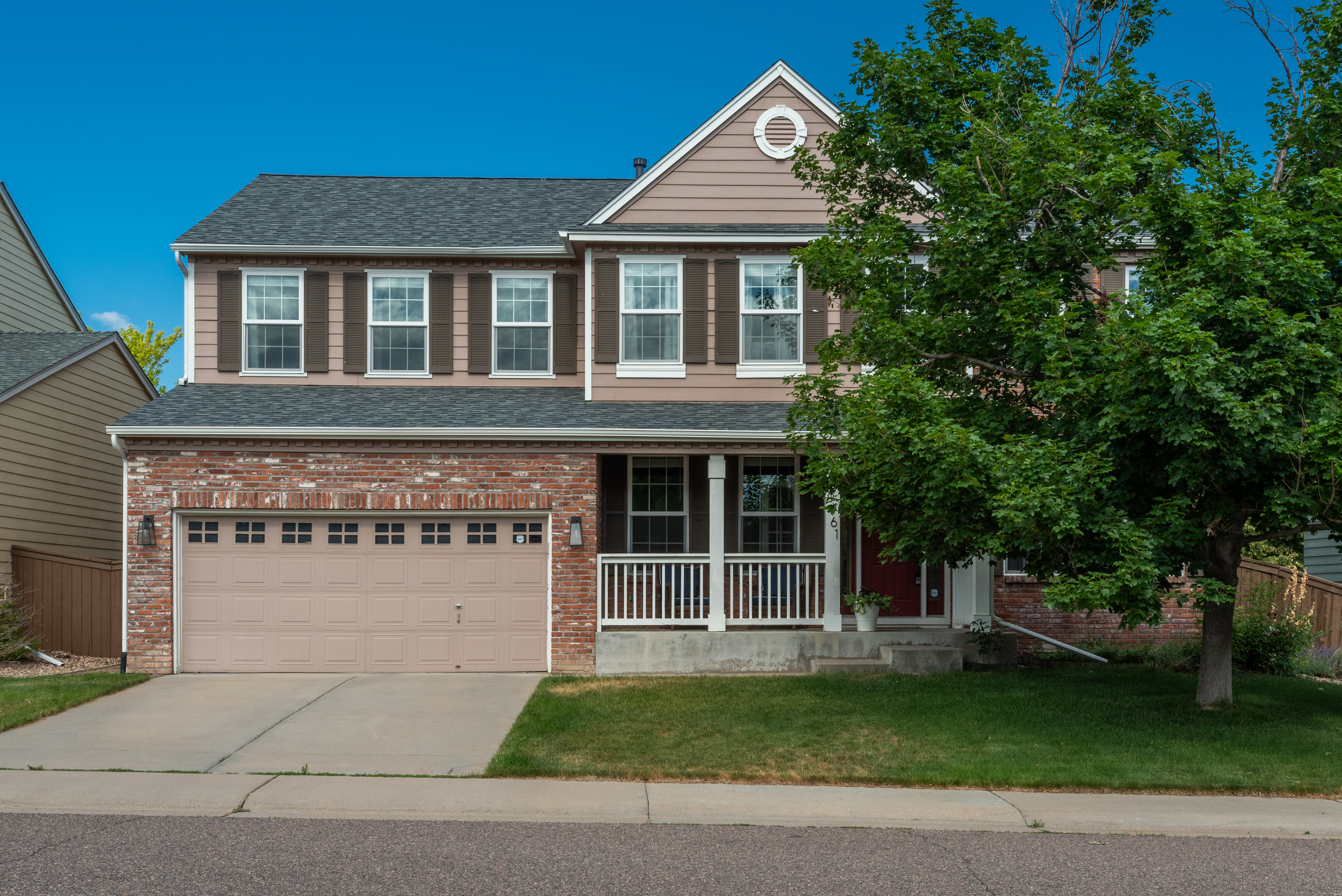 Spacious 5-Bedroom Highlands Ranch Gem with Custom Features and Deck