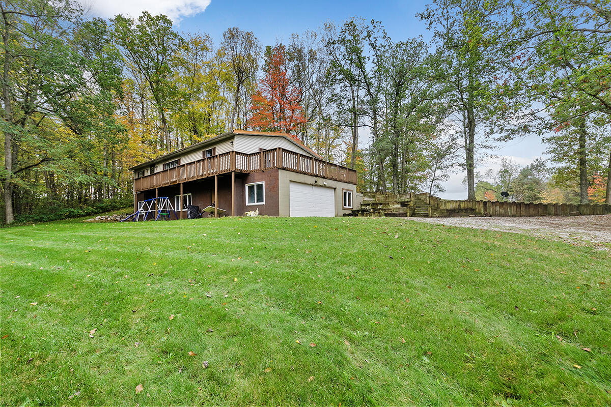 Cottonwood Ave, Howard City, MI 49329 #1