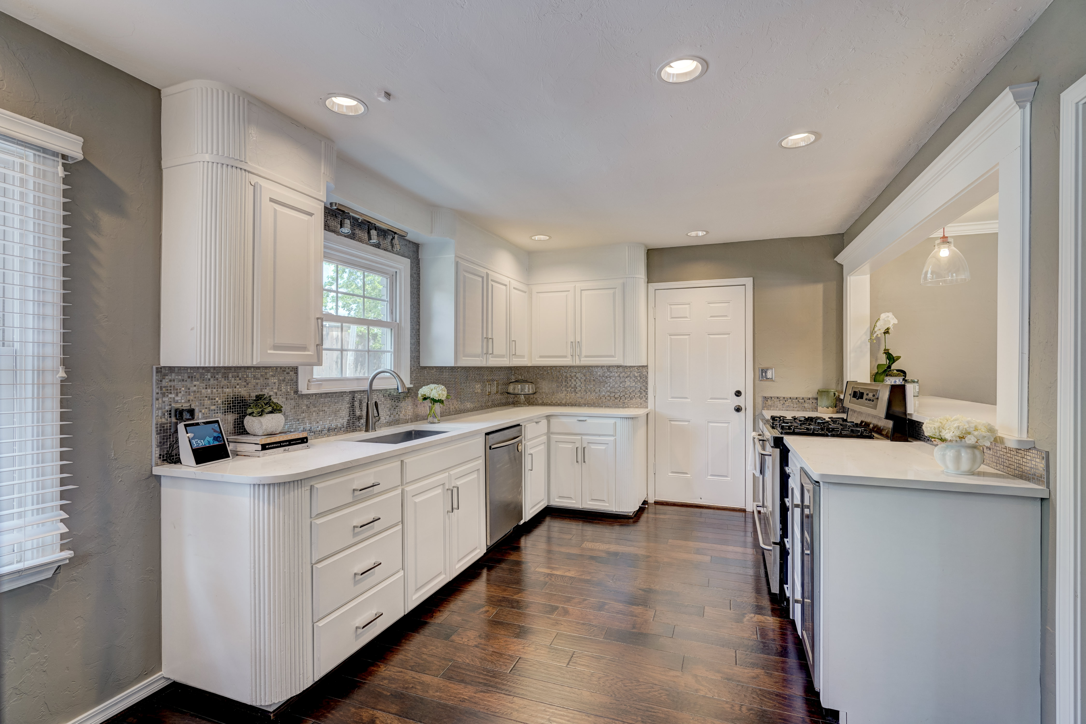 Hemstead Pl, Nichols Hills, OK 73116 #1