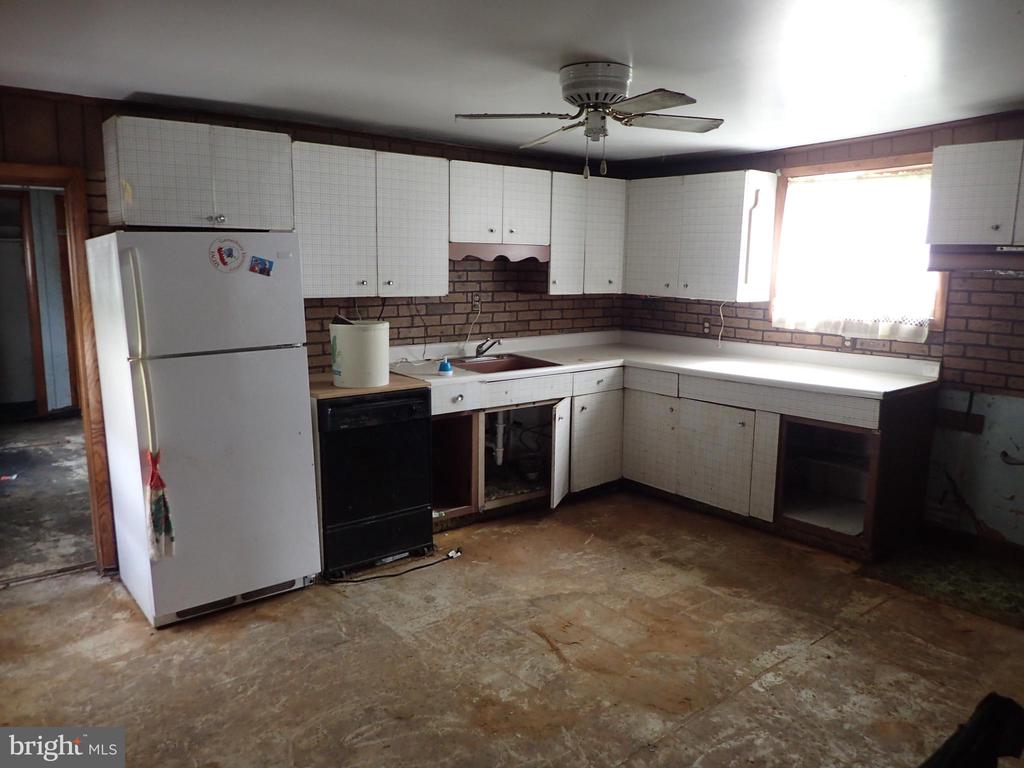 Spring St, Keyser, WV 26726 #1