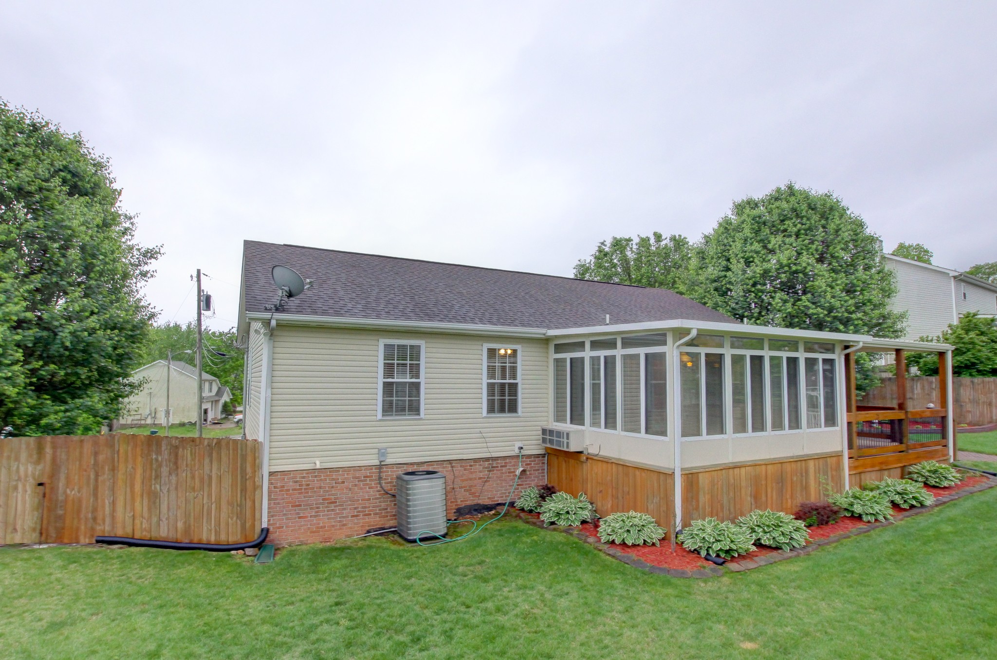 Holly Rock Ct, Clarksville, TN 37040 #1