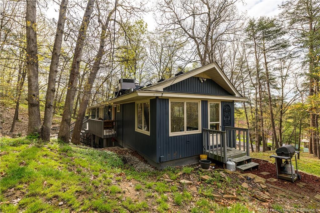 Fawcett Hill Rd, New Albany, IN 47150 #1