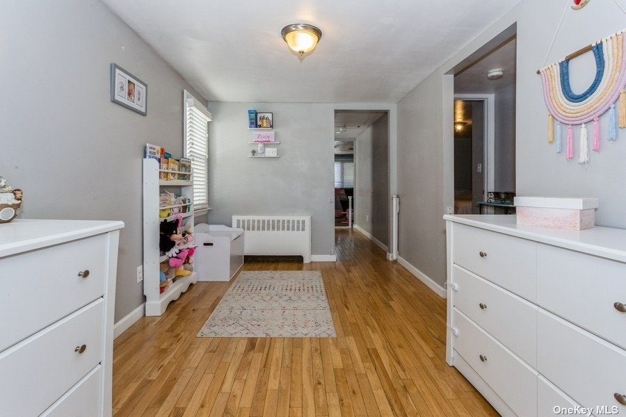 Kent Rd, Island Park, NY 11558
