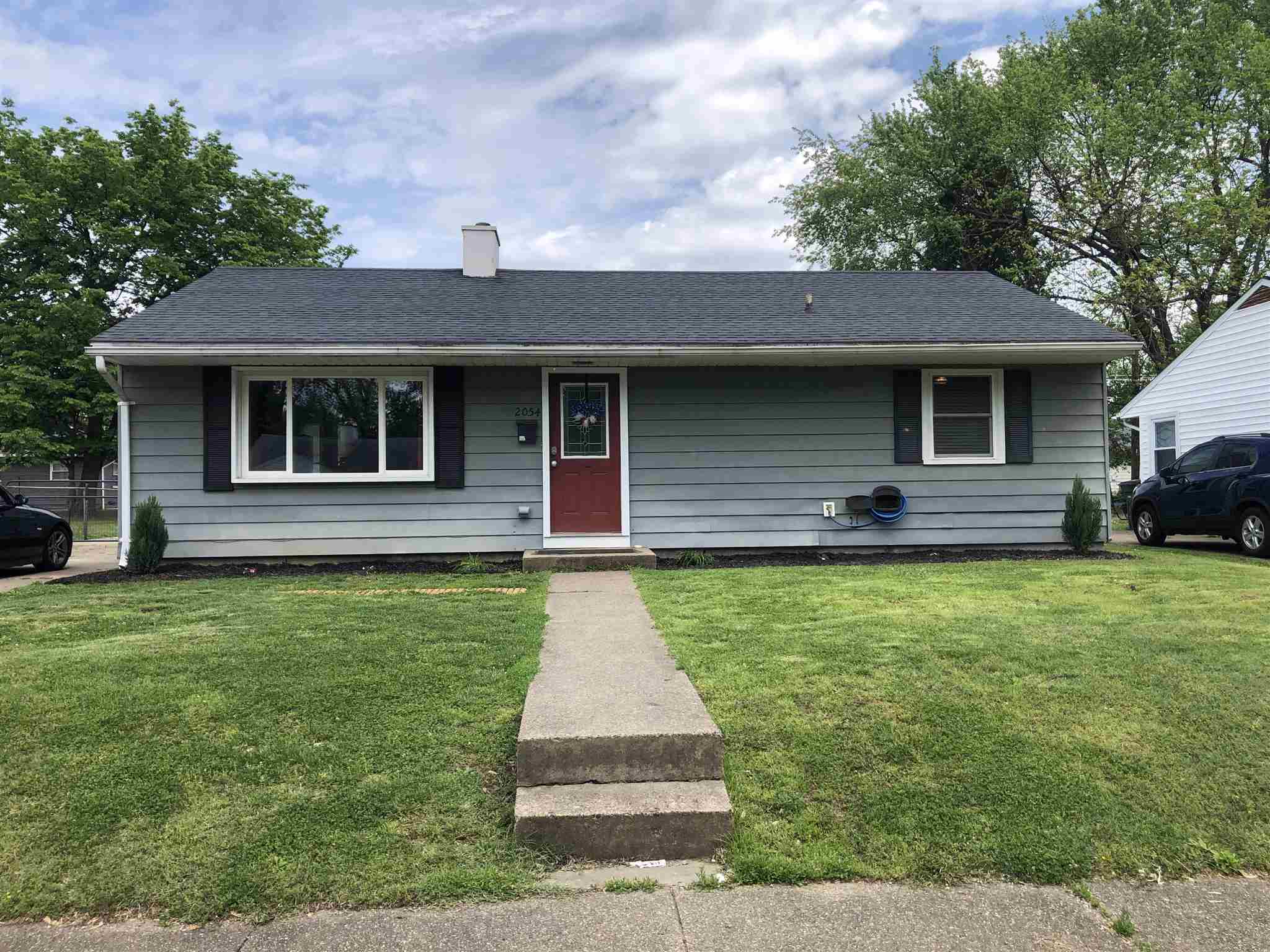 Waggoner Ave, Evansville, IN 47714