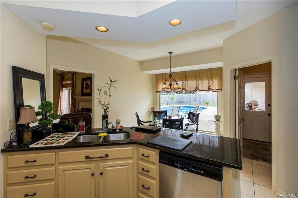 Huntingdon Ct, Montgomery, AL 36117 #1
