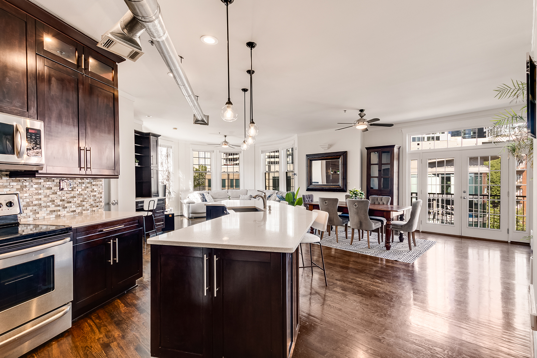 Top Floor, Corner Unit At The Pinnacle of Piedmont Park West Lofts