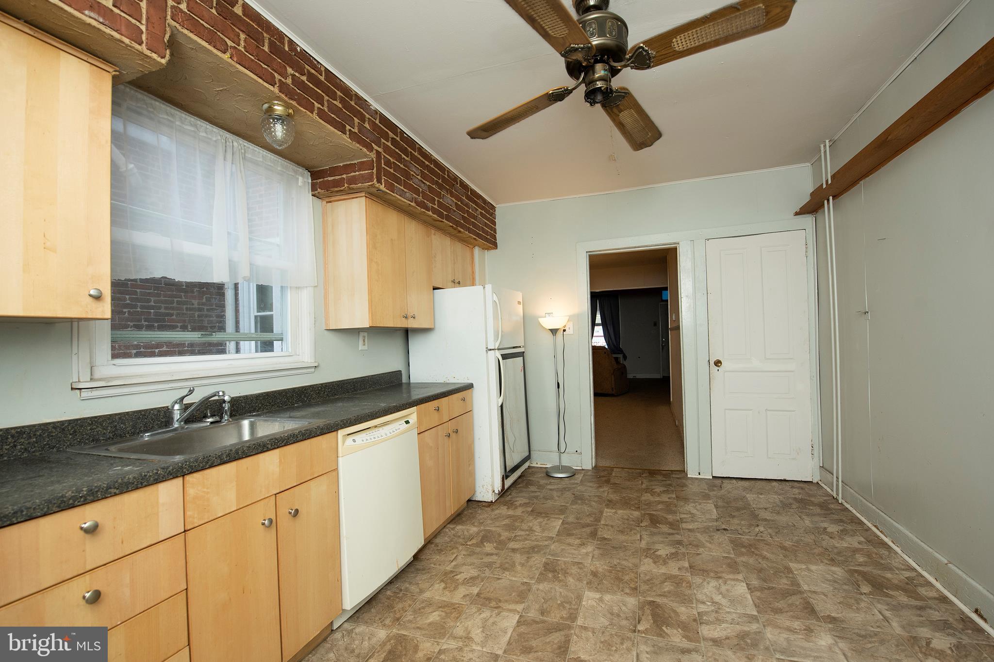 Hall St, Phoenixville, PA 19460 #1