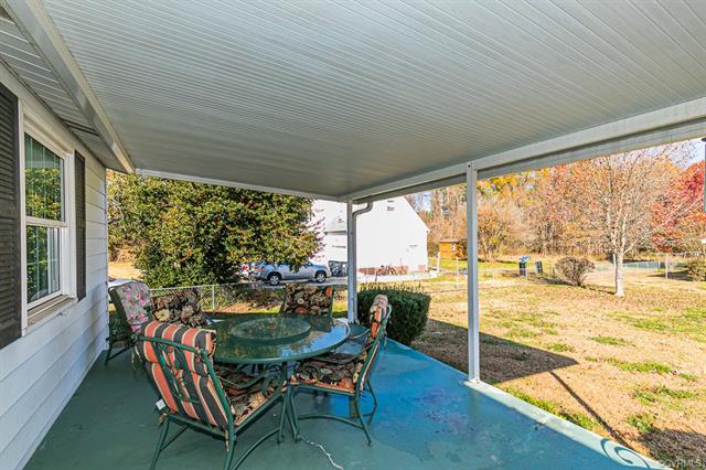 Hickory Rd, South Chesterfield, VA 23803