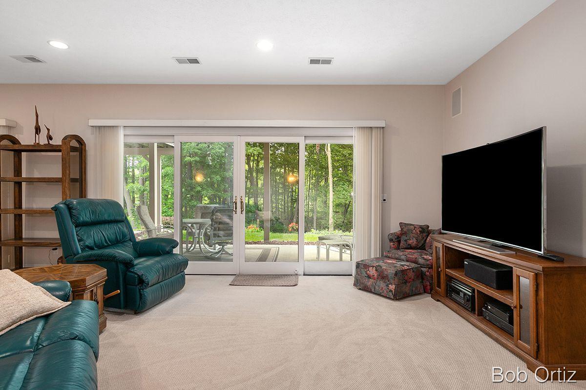 Stonehenge Dr, Grandville, MI 49418 #1