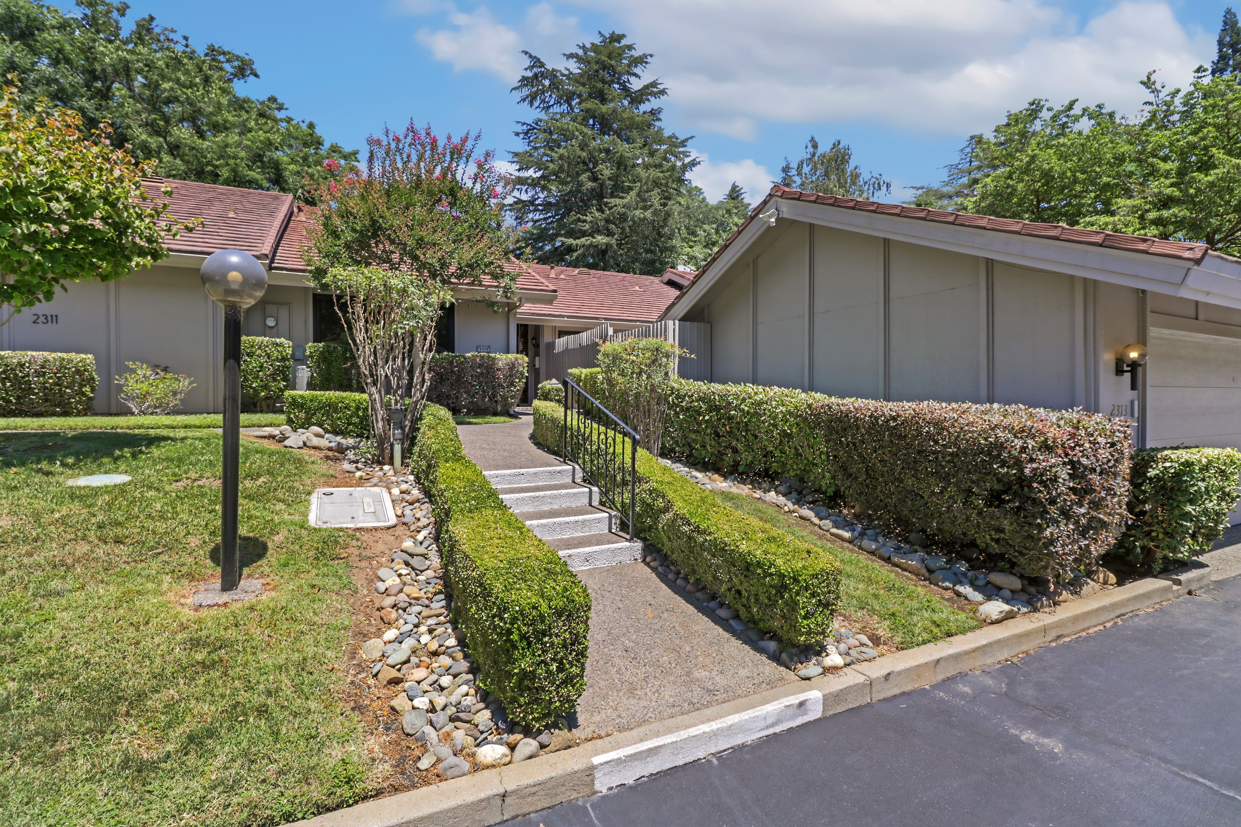 2313 American River Drive, Sacramento, CA 95825