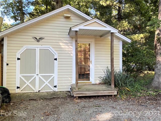 Friendly Ave, Greensboro, NC 27410 #1
