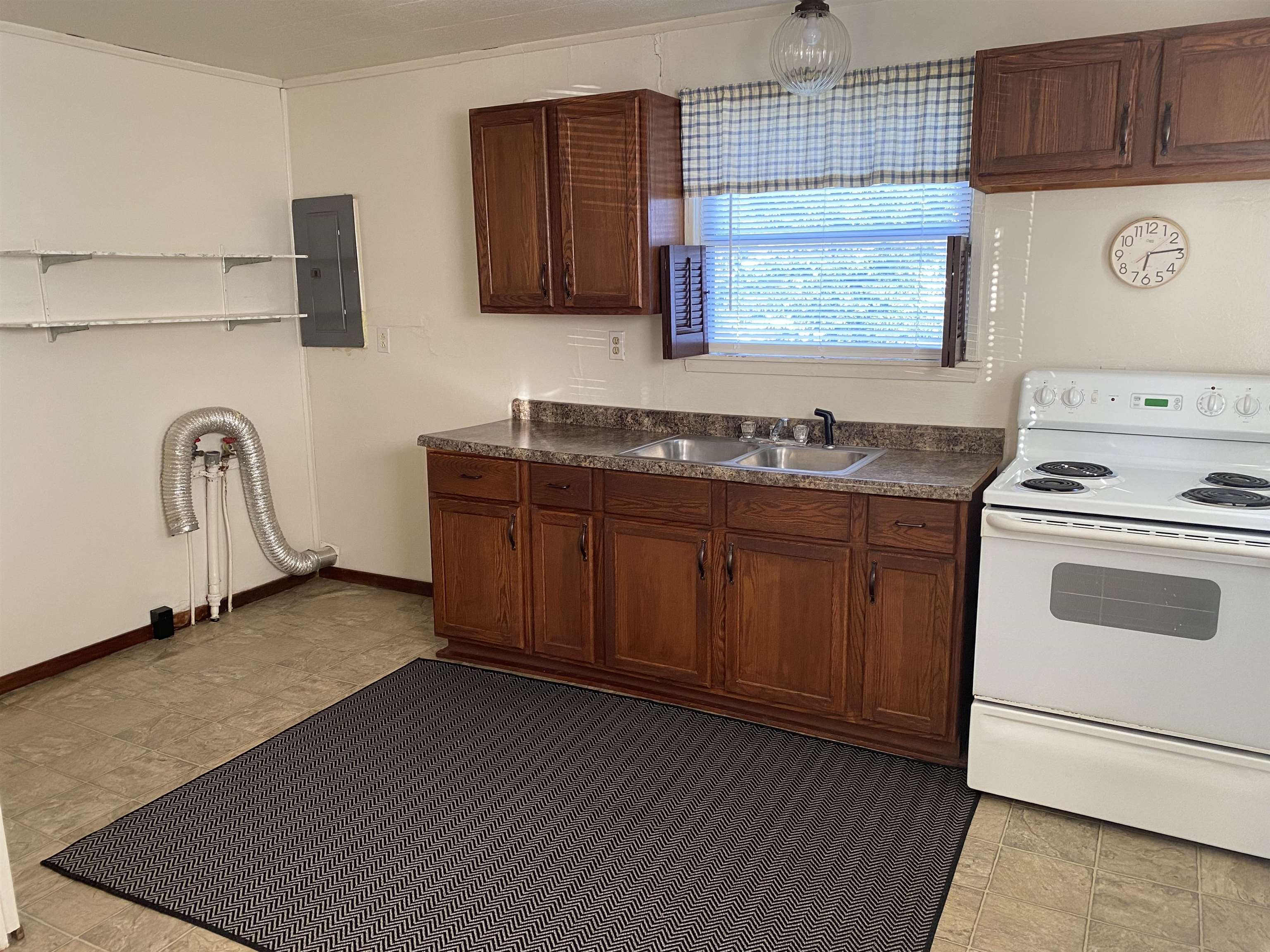 Evergreen Ct, Henderson, KY 42420