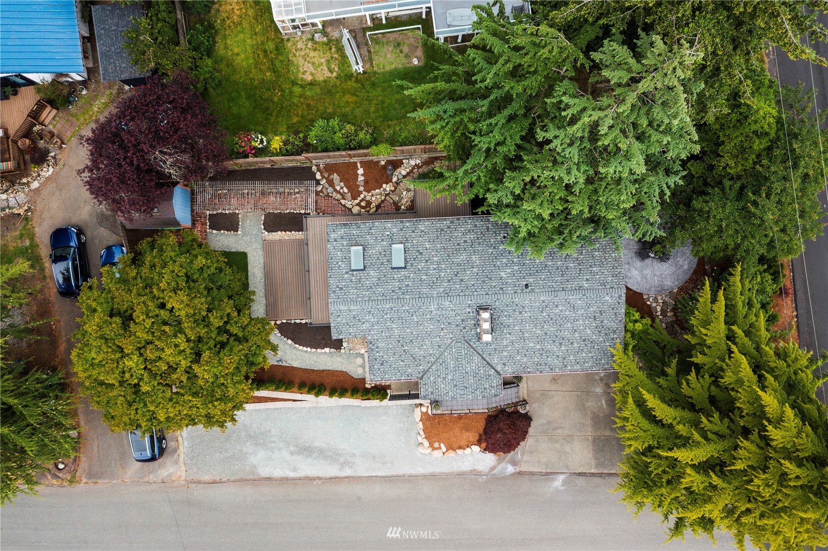 212th St, Des Moines, WA 98198