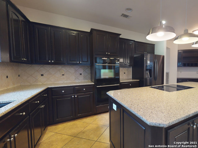 London Hts, San Antonio, TX 78254