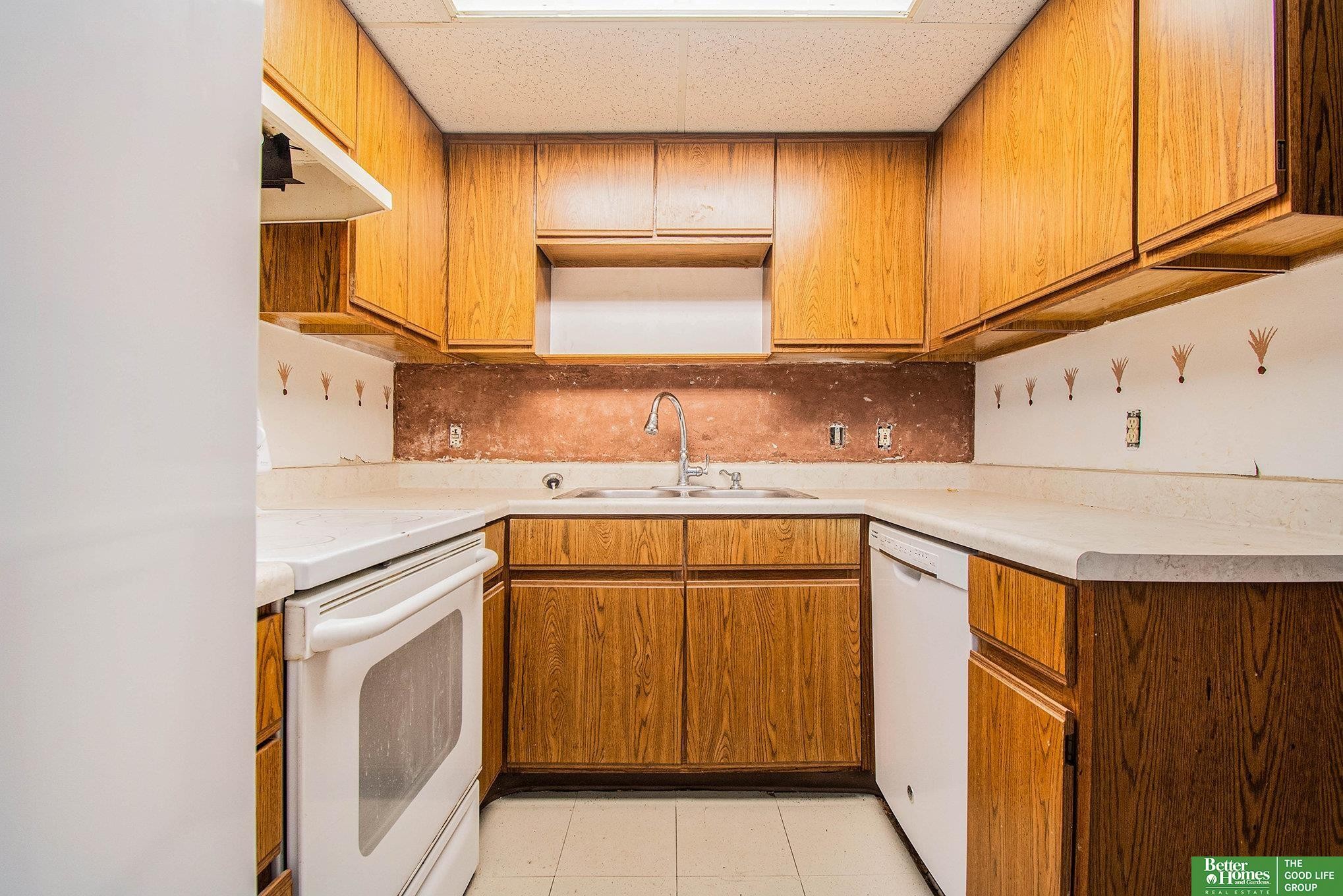 63rd St, Omaha, NE 68104 #1