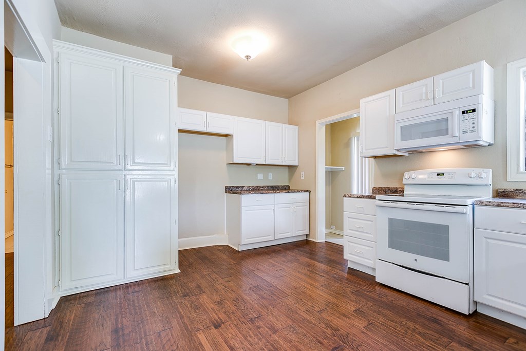Kenwood Dr, San Angelo, TX 76903