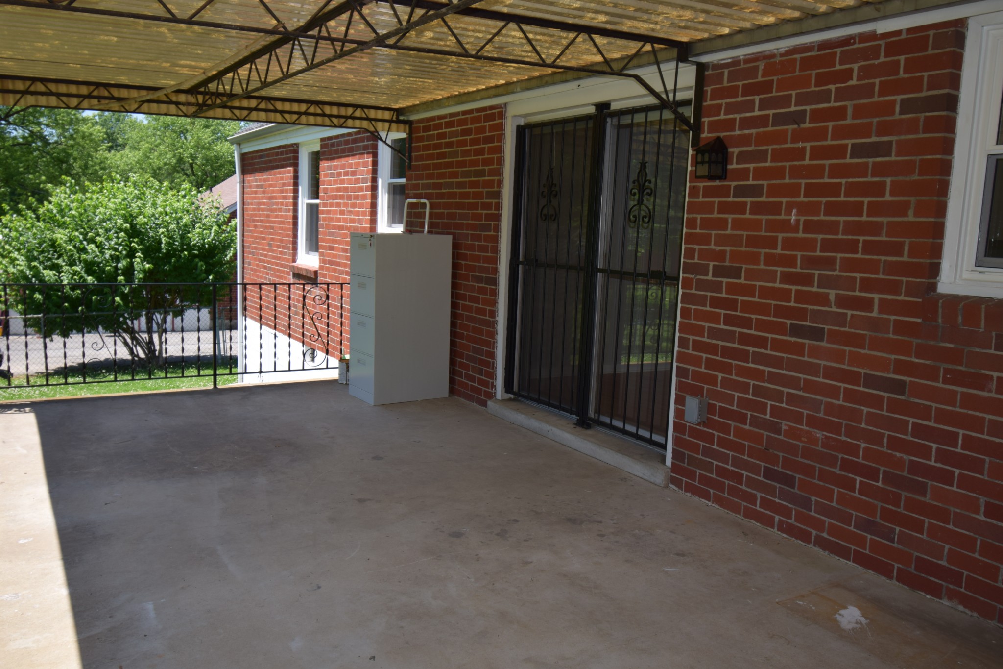 Antioch Pike, Nashville, TN 37211