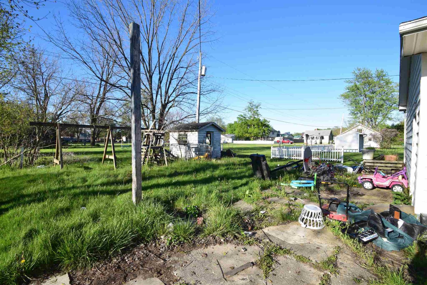 Indiana Ave, Nappanee, IN 46550