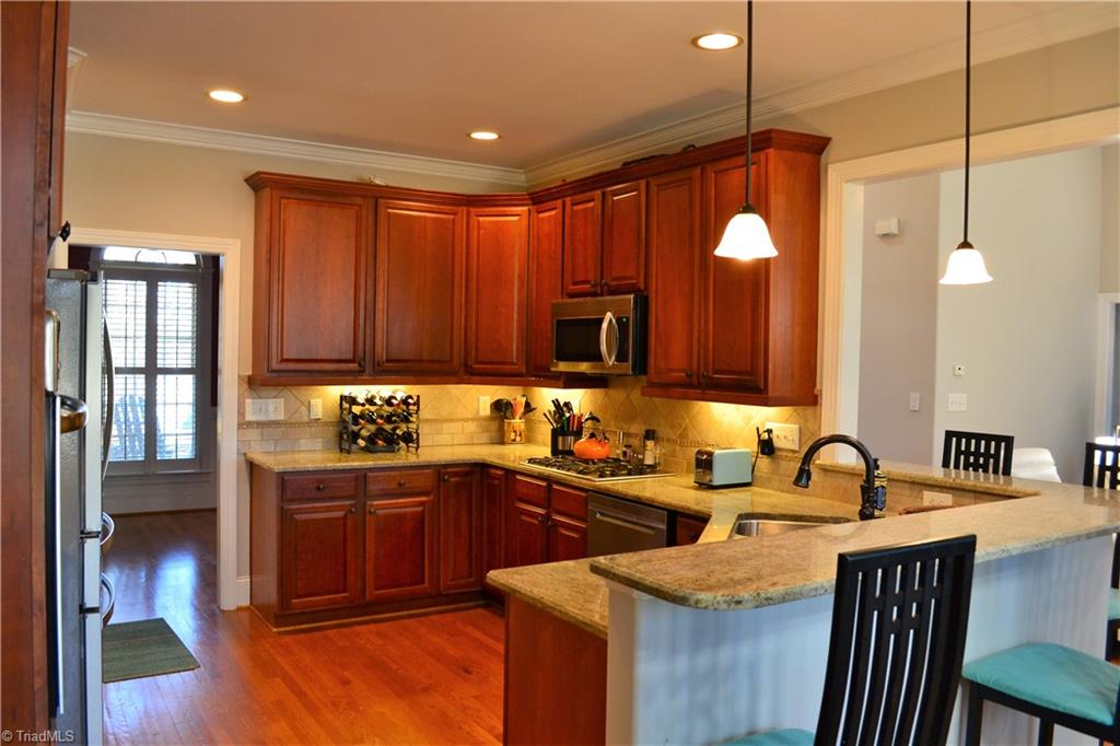 Norwood Hills Dr, Winston Salem, NC 27107