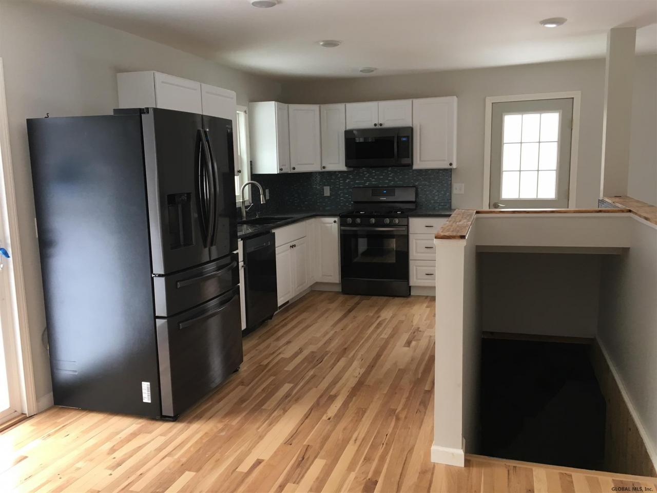 Dean Rd, Hudson Falls, NY 12839