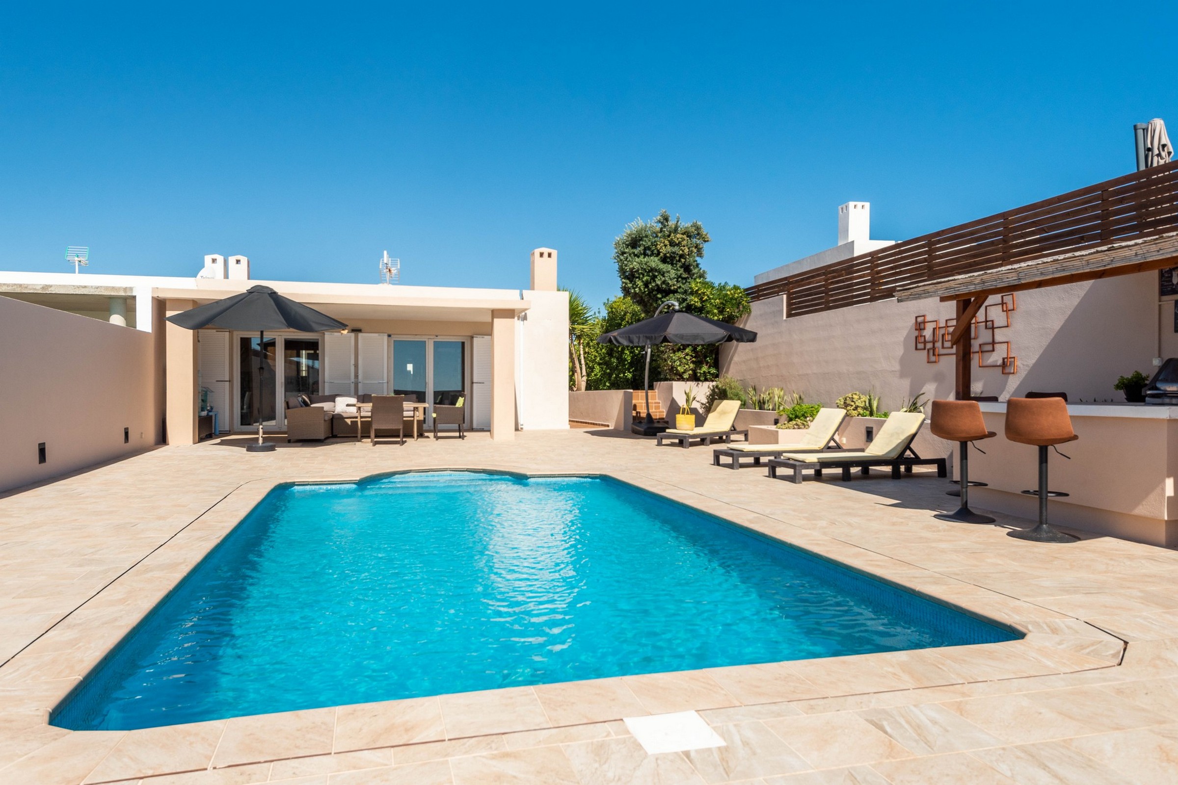 Cala Llonga Modern Luxury Home