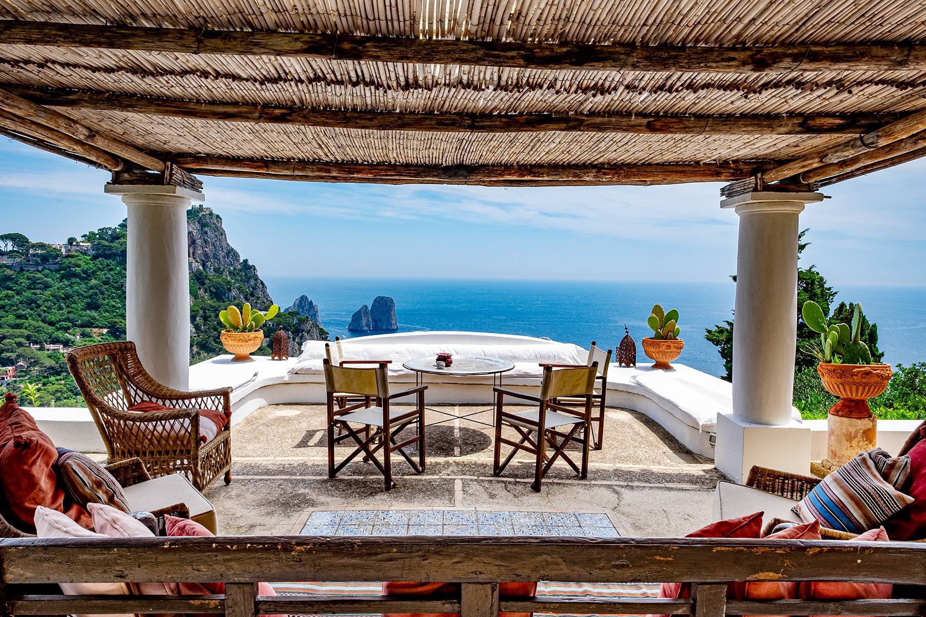 Charming villa in Capri