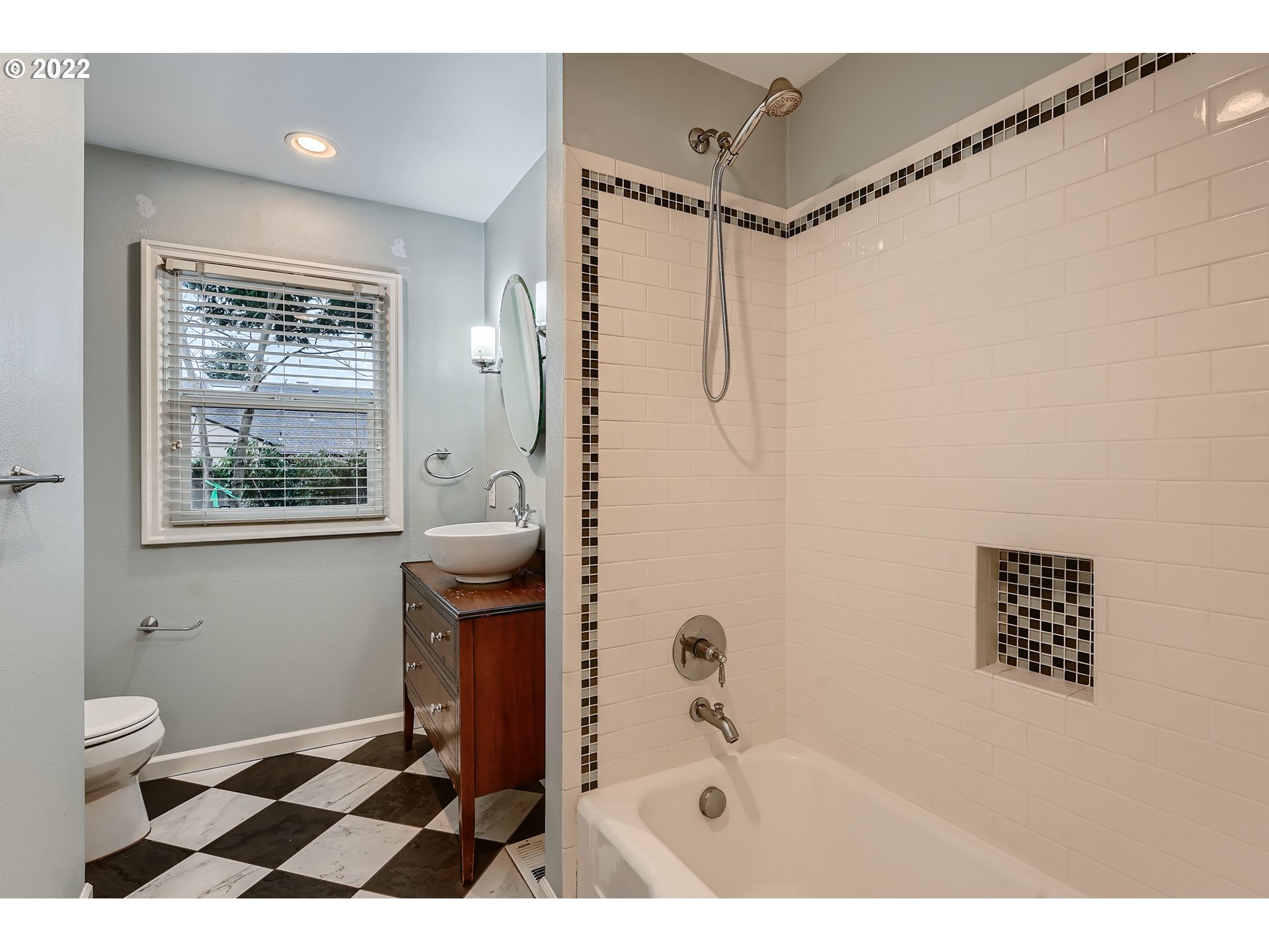 37th St, Vancouver, WA 98660