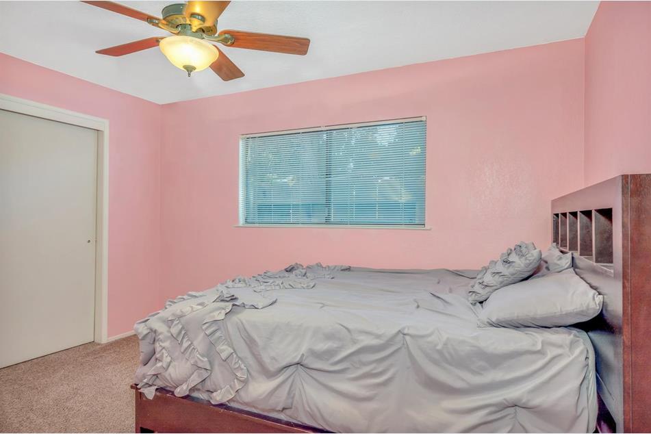 Stanford Ct, Merced, CA 95348