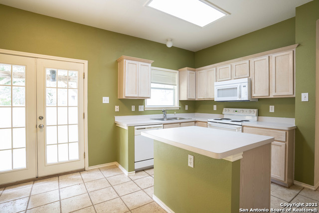 Stable Knoll Dr, San Antonio, TX 78249 #1