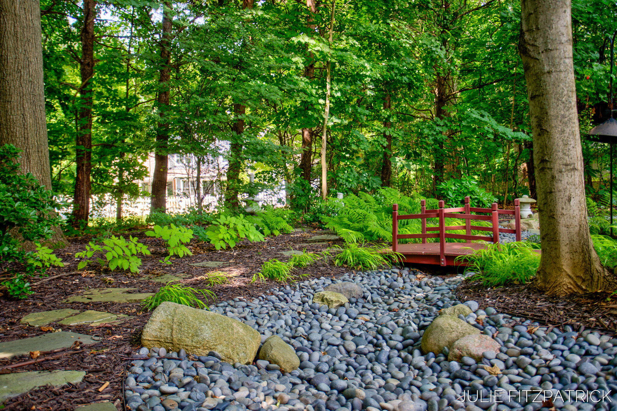 596 Old Macatawa Ct, Holland, MI 49423